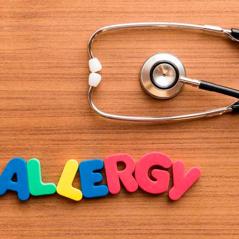 Como reconhecer os sinais de alergia alimentar nos bebês?